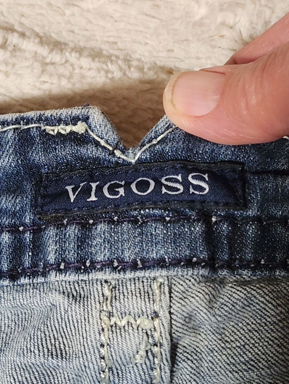VIGOSS The New York Capri Jeans Womens Size 16  Mid-Rise Embellished Embroidered - Picture 10 of 16